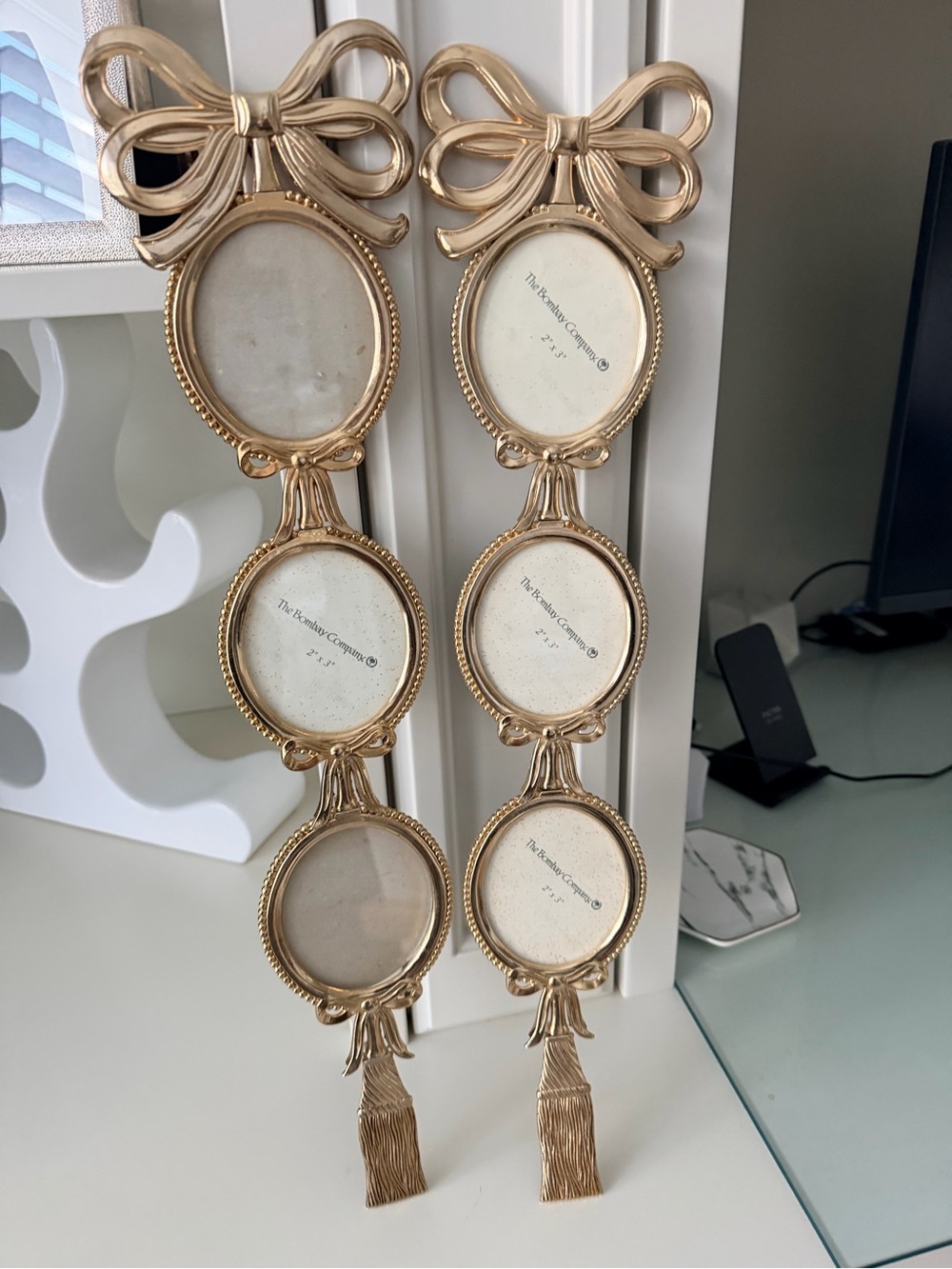 Vintage THE BOMBAY COMPANY 3 Tiered Gold Bow Tassel Picture Wall Frame Decor X 2